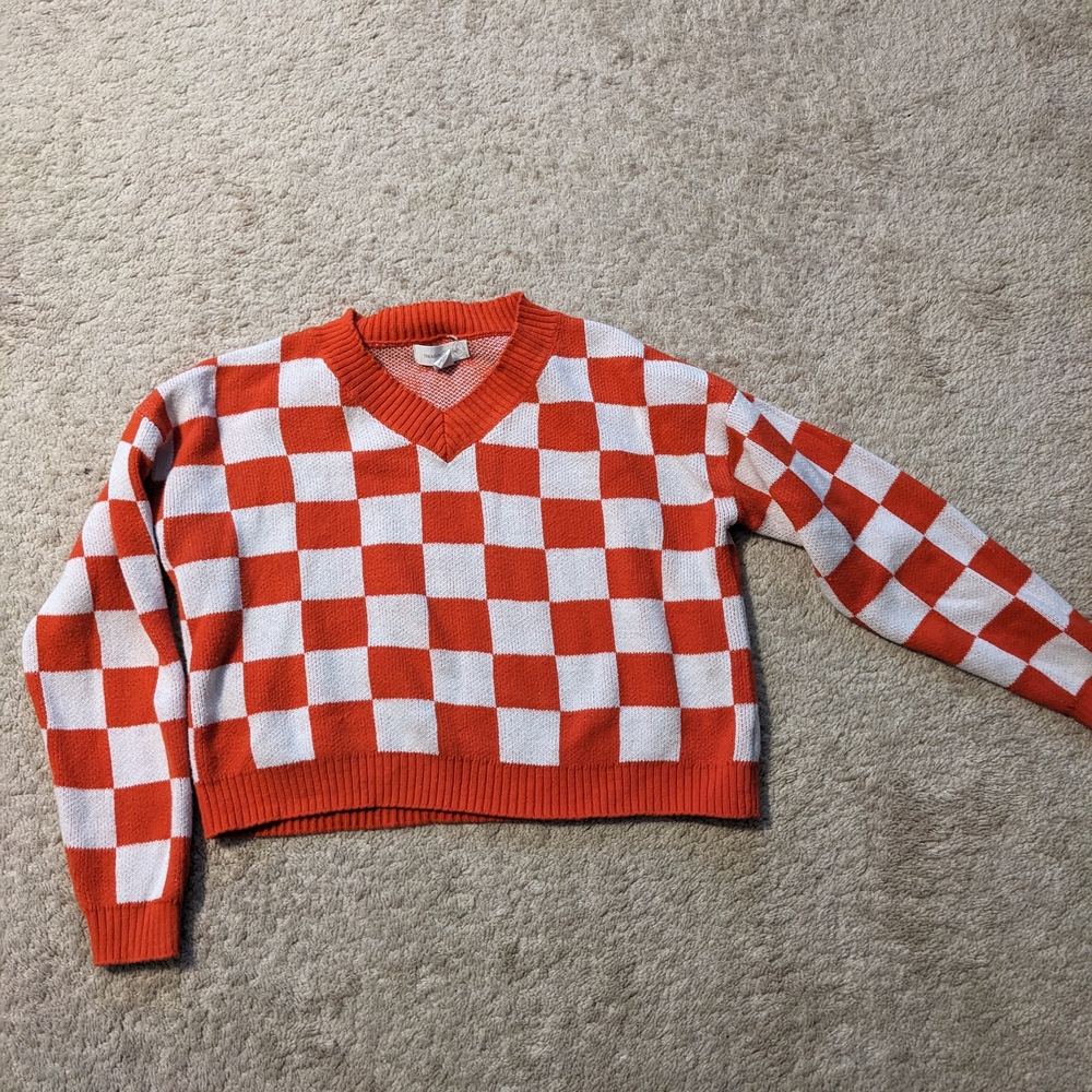 Treasure & Bond V-Neck Orange and White Sweater